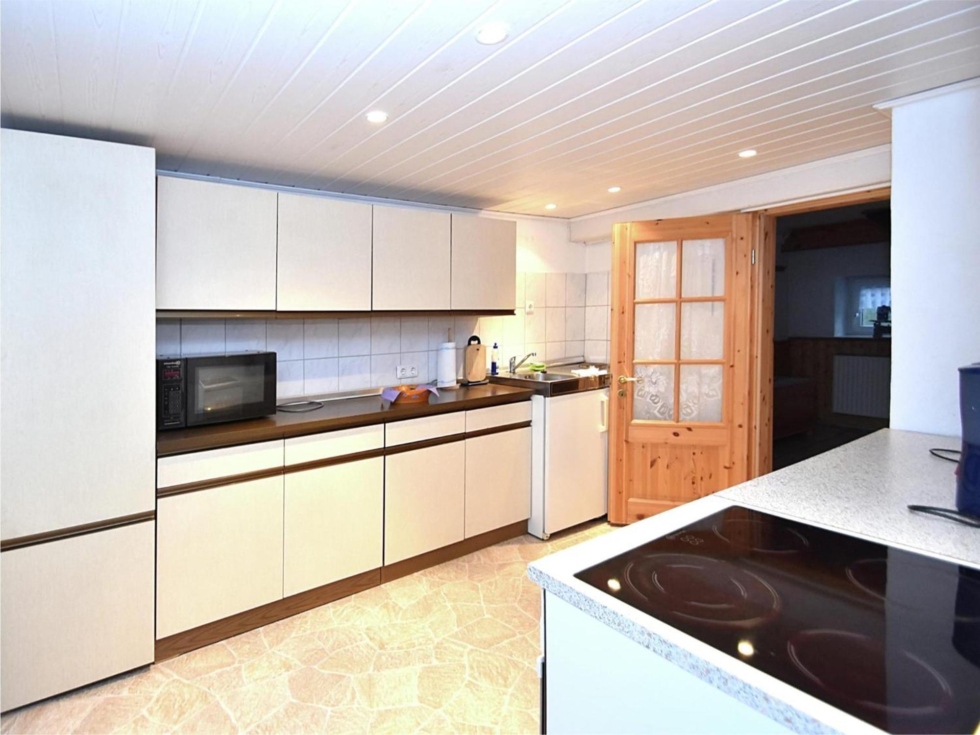 Small Apartment In Hesse With Terrace And Garden Frielendorf Luaran gambar