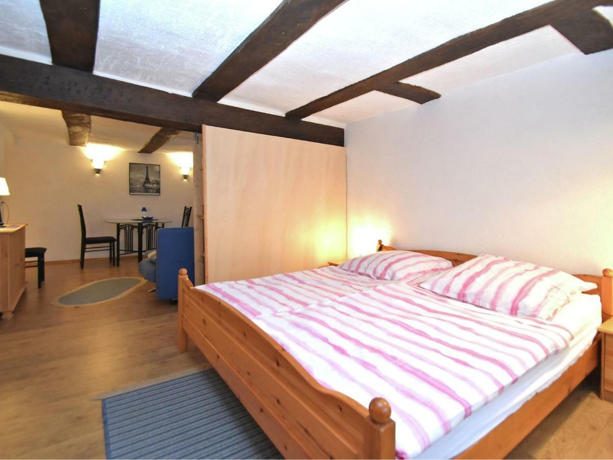 Small Apartment In Hesse With Terrace And Garden Frielendorf Luaran gambar